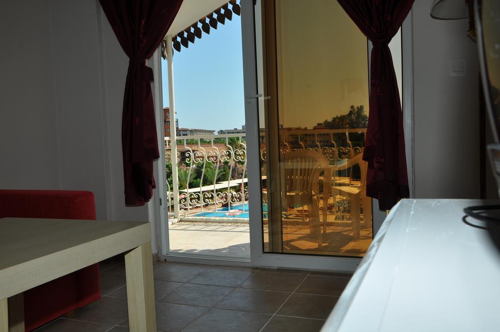 Almila Side Suite Hotel Kamer foto