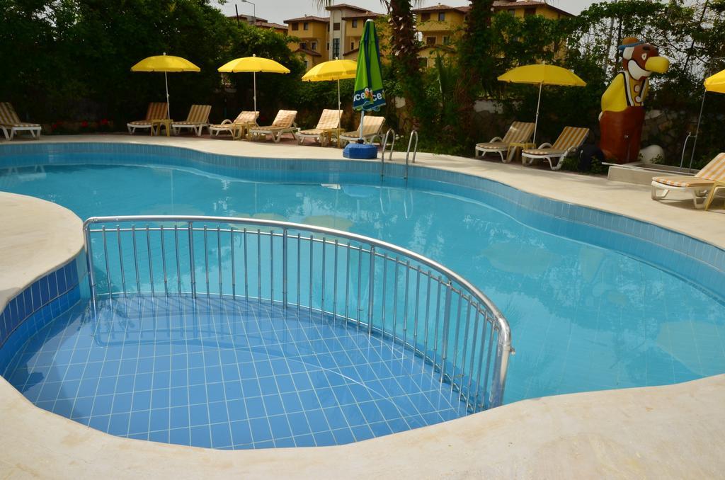Almila Side Suite Hotel Buitenkant foto